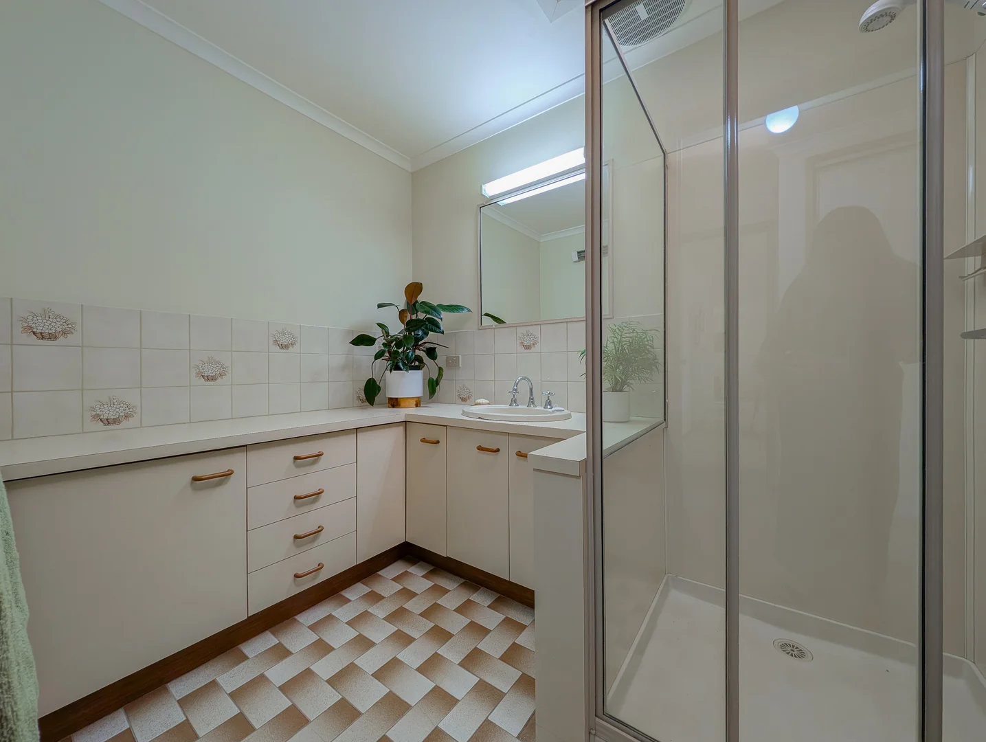 Additional image 8 of 1/61 Shadforth Street, Kerang VIC 3579