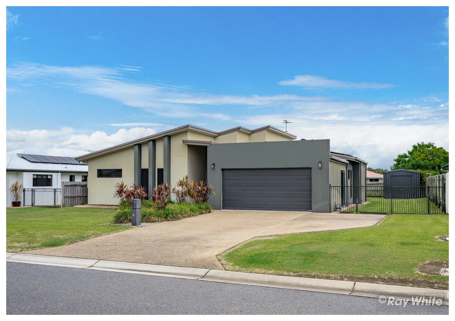 8 Tamarind Avenue, Norman Gardens QLD 4701