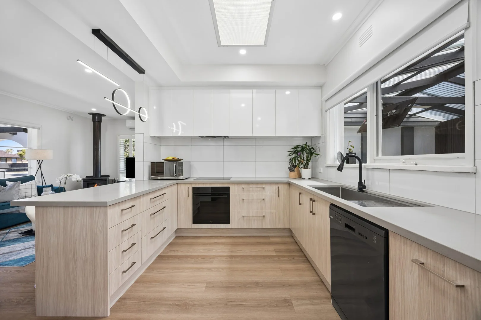 11 Jannali Drive, Dingley Village VIC 3172