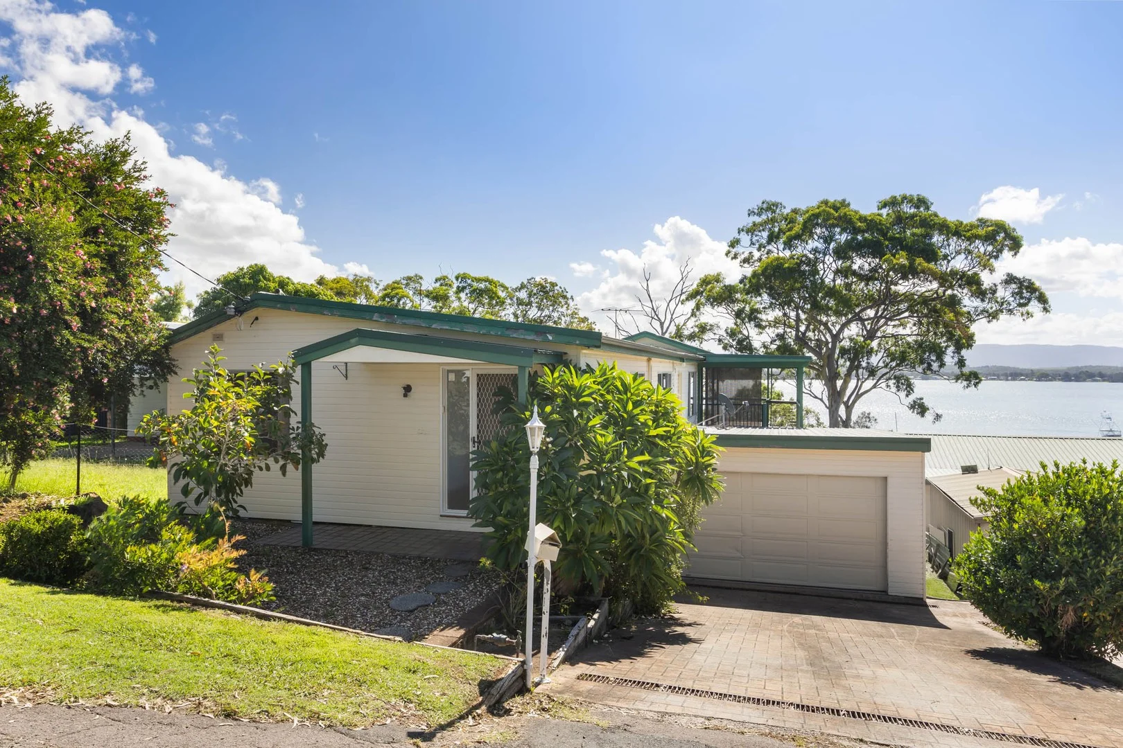 32 Yoorala Road, Yarrawonga Park NSW 2264