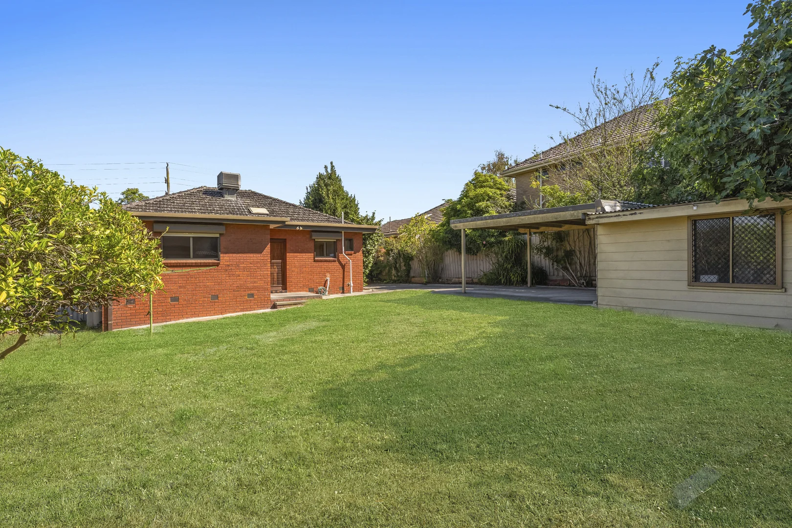 Additional image 20 of 561 Warrigal Road, Ashwood VIC 3147