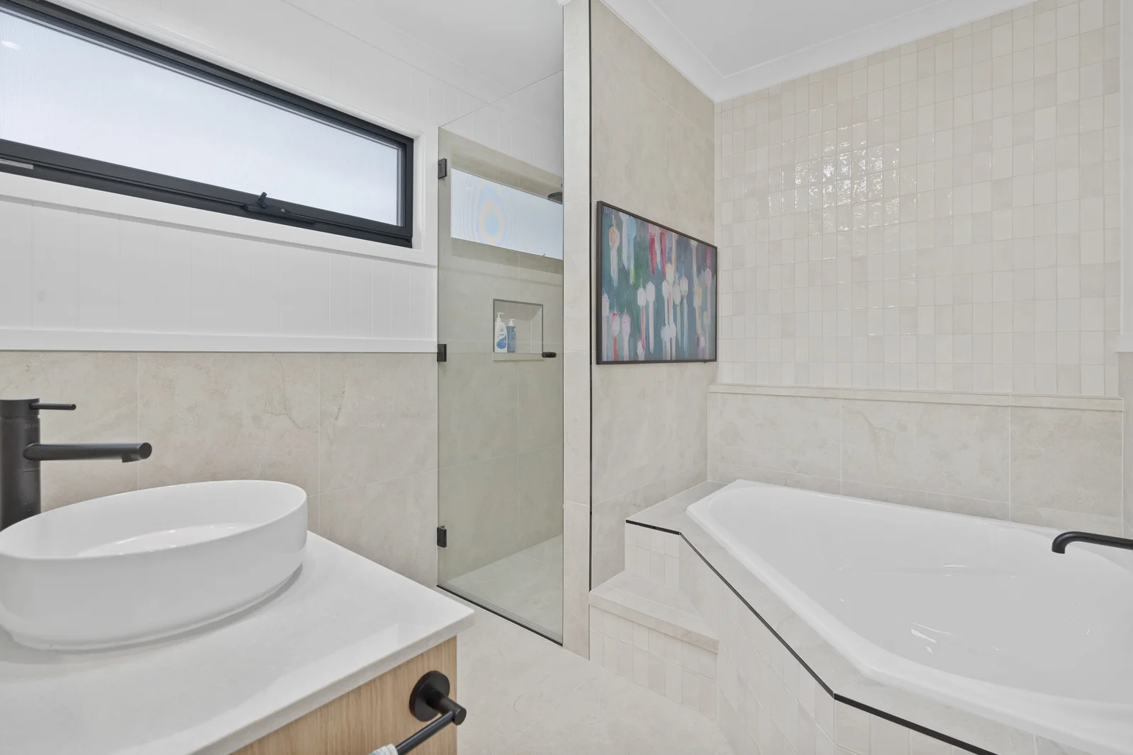 Additional image 34 of 3 Binnacle Close, Raby Bay QLD 4163