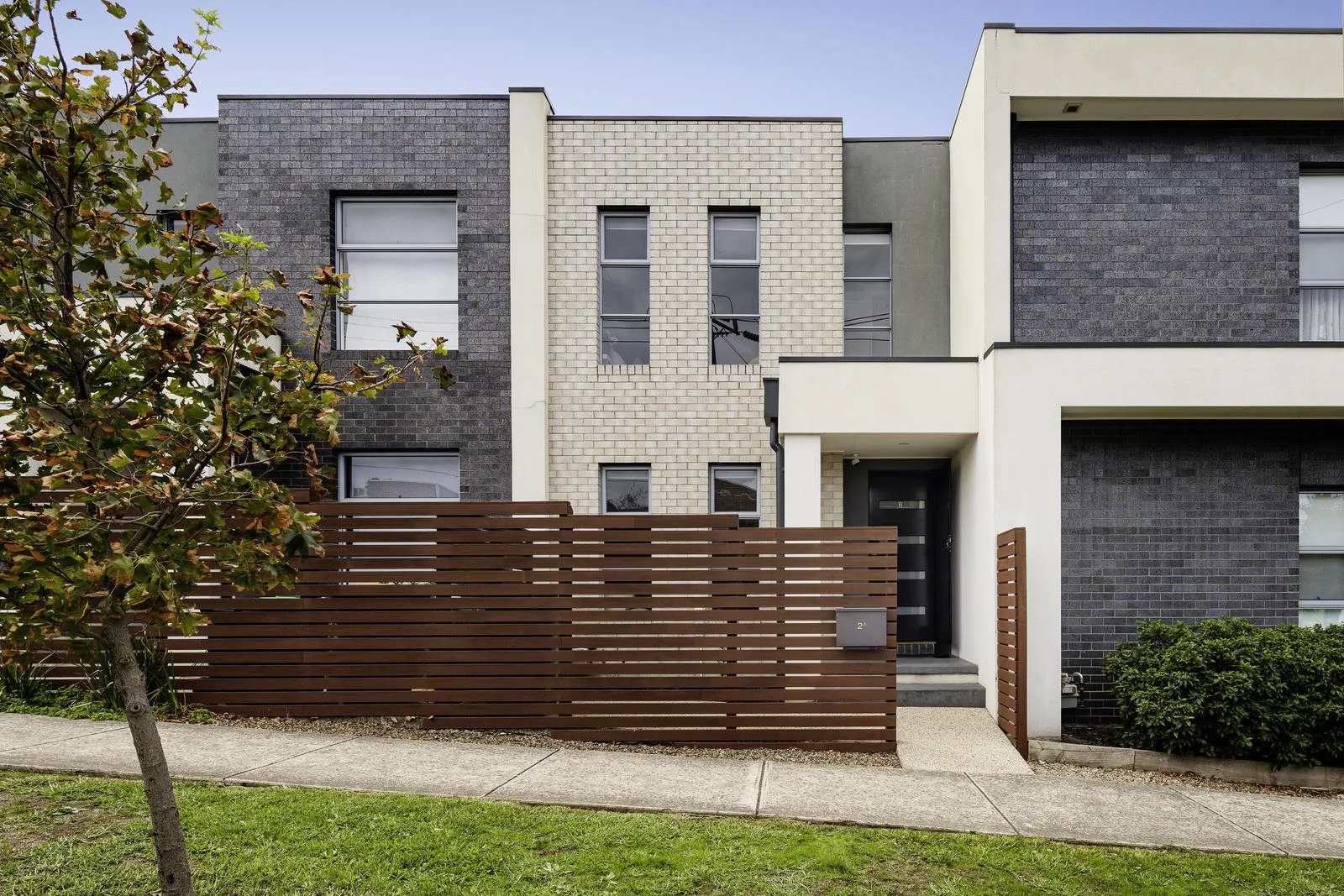 2A Wilkinson Street, Reservoir VIC 3073