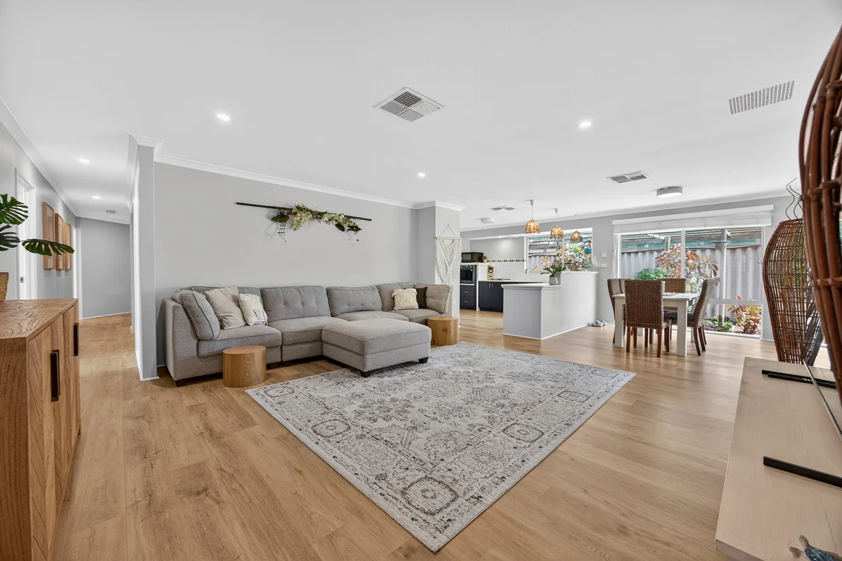 Additional image 4 of 213 Grand Ocean Boulevard, Port Kennedy WA 6172