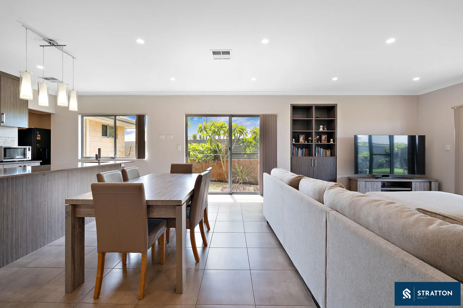 Additional image 9 of 2 Plavin Street, Piara Waters WA 6112