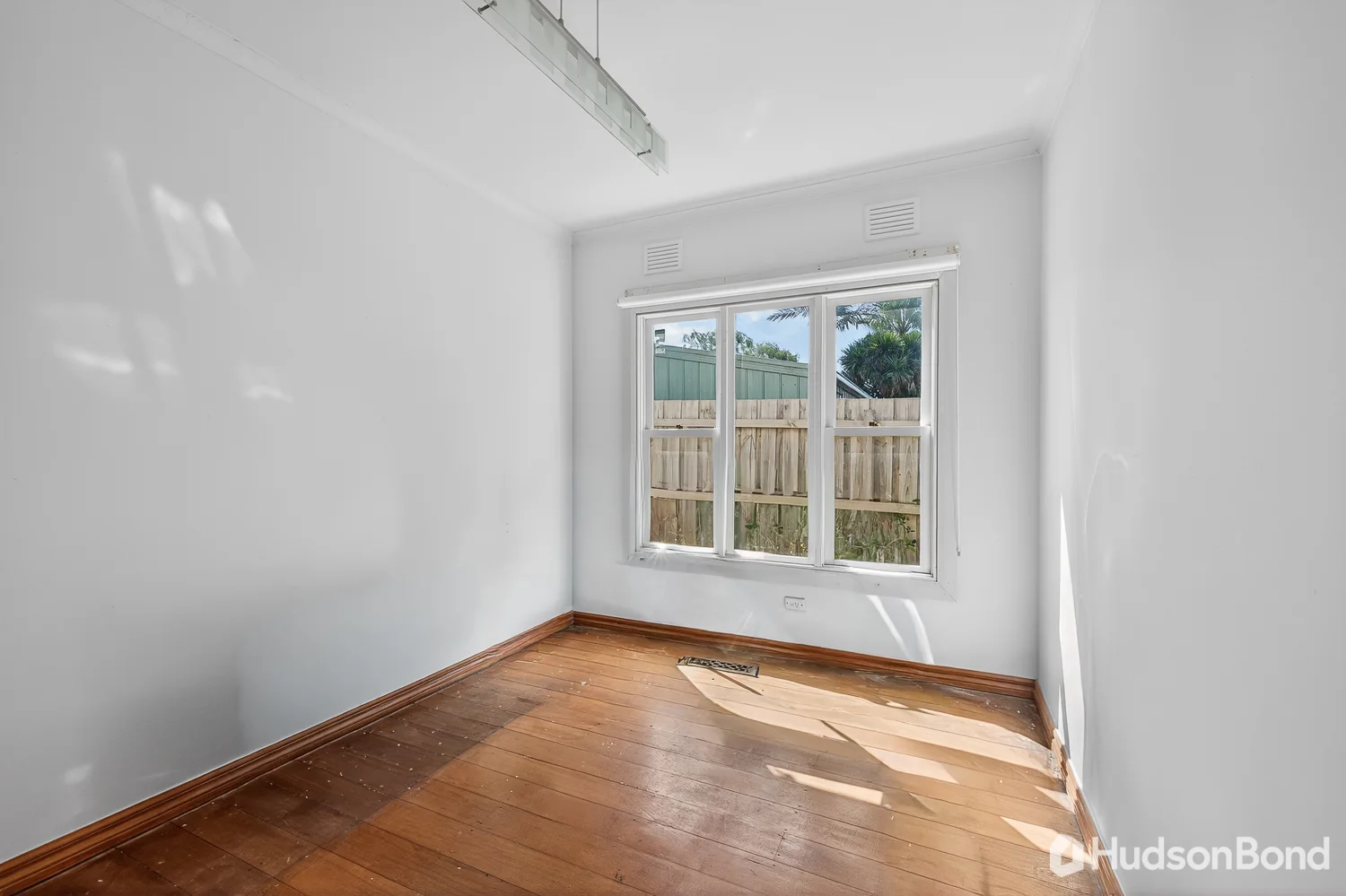 Additional image 10 of 5 Hillcrest Avenue, Ringwood VIC 3134