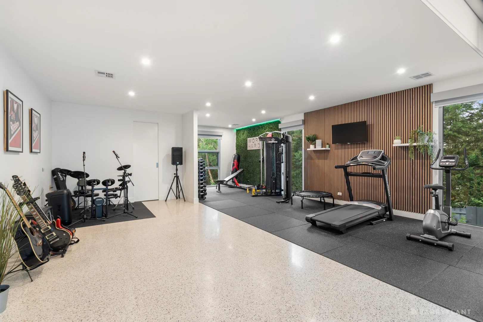 Additional image 16 of 35 Knees Road, Park Orchards VIC 3114