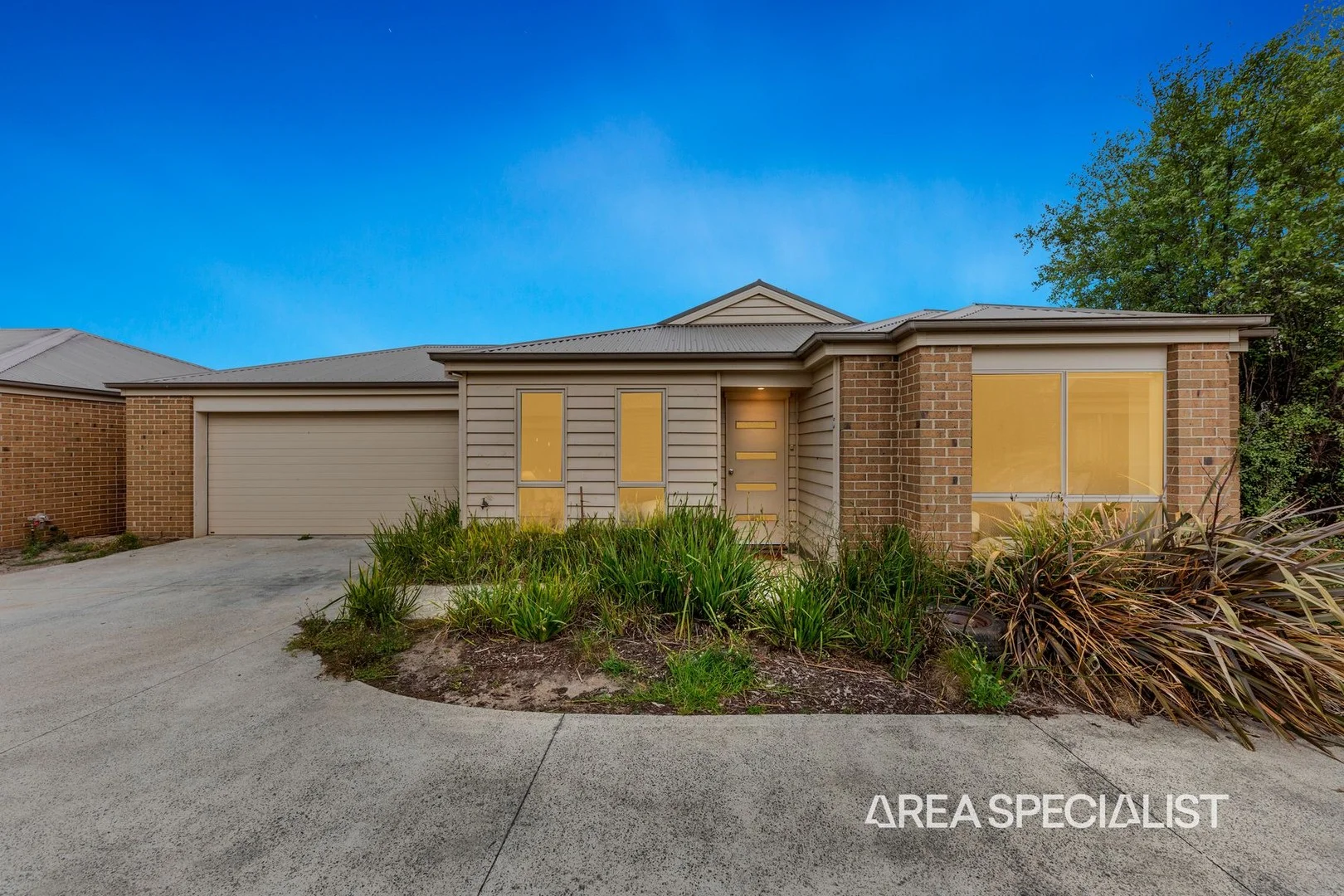 3 Jewel Mews, Koo Wee Rup VIC 3981