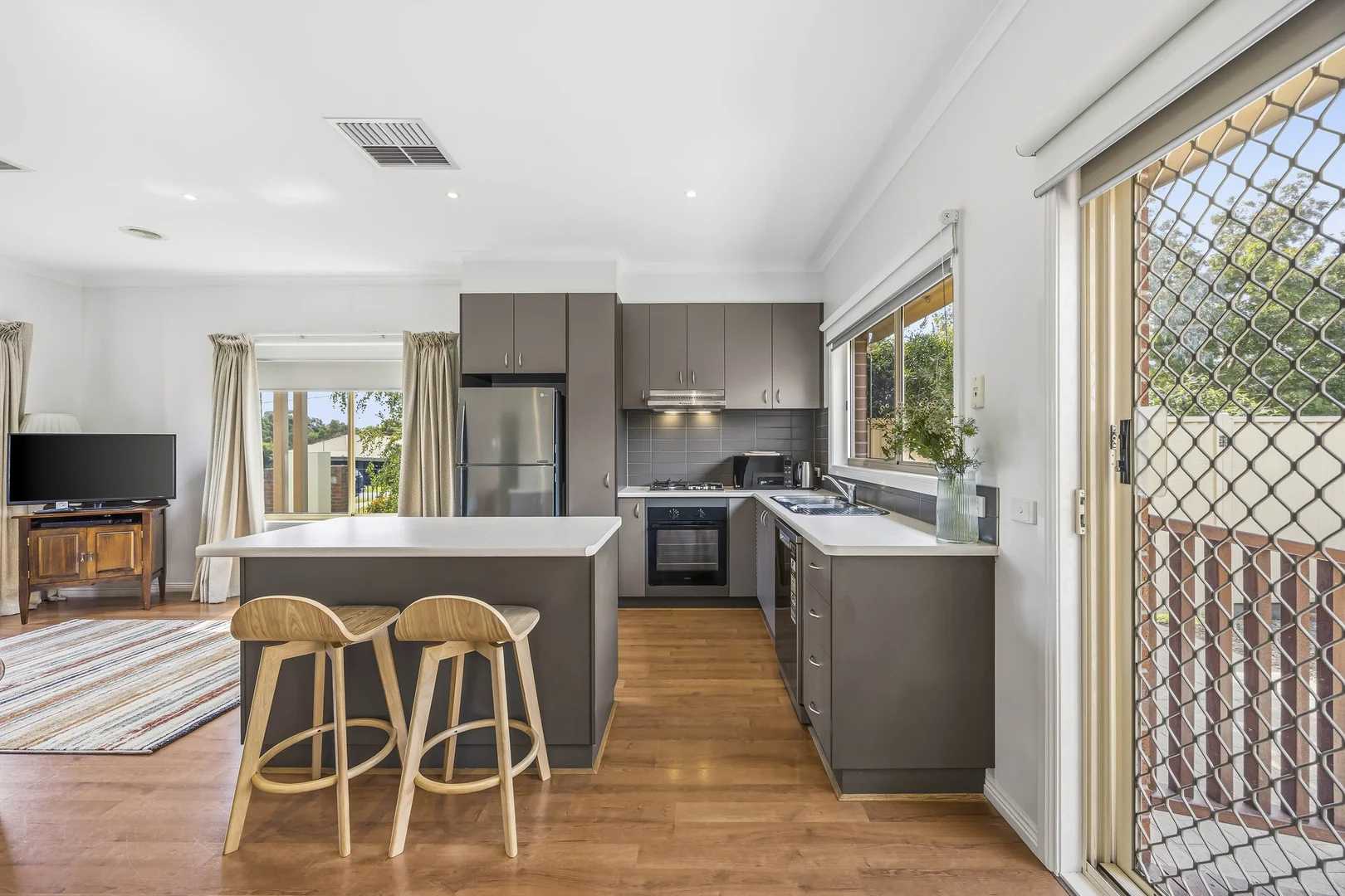 Additional image 4 of 1/25 Roch Court, Ballan VIC 3342