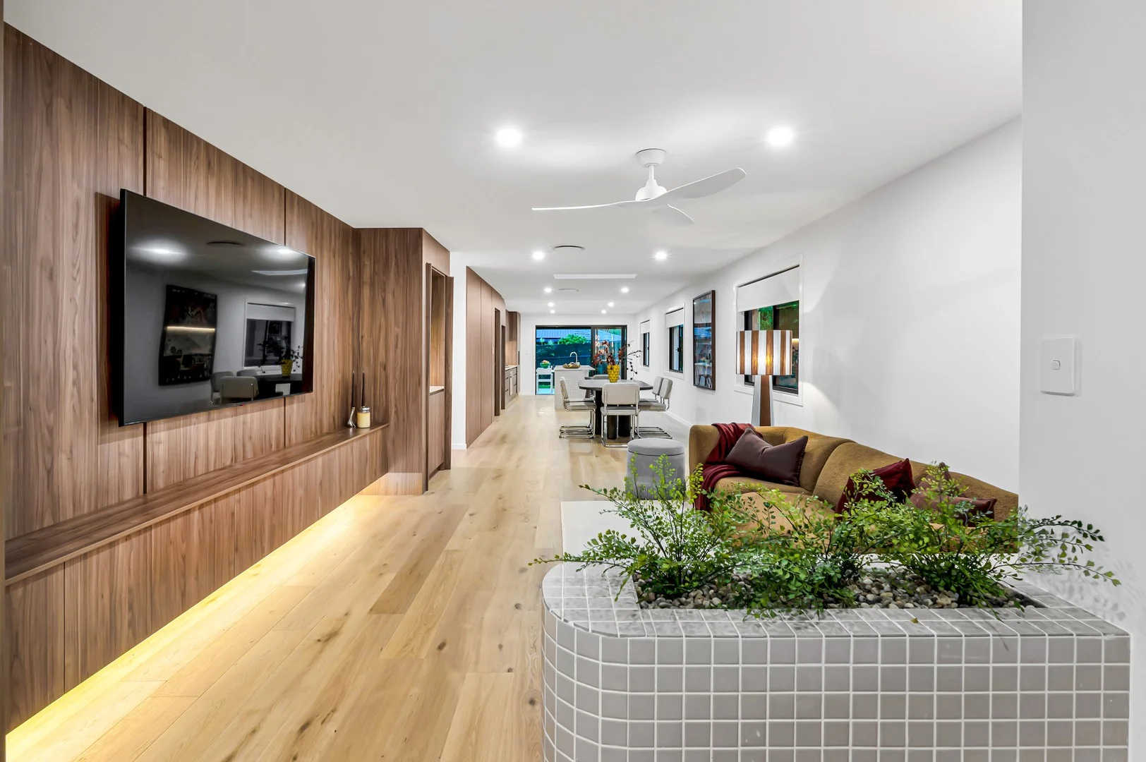 20 Allspice Drive, Ashmore QLD 4214