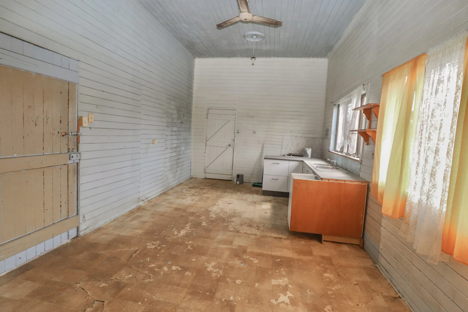 50 Mcilwraith Street, Ingham QLD 4850 photo 3