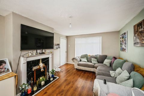 Arennig Road, Penlan, Swansea SA5