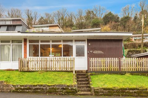 Summercliff Chalets, Swansea, West Glamorgan SA3
