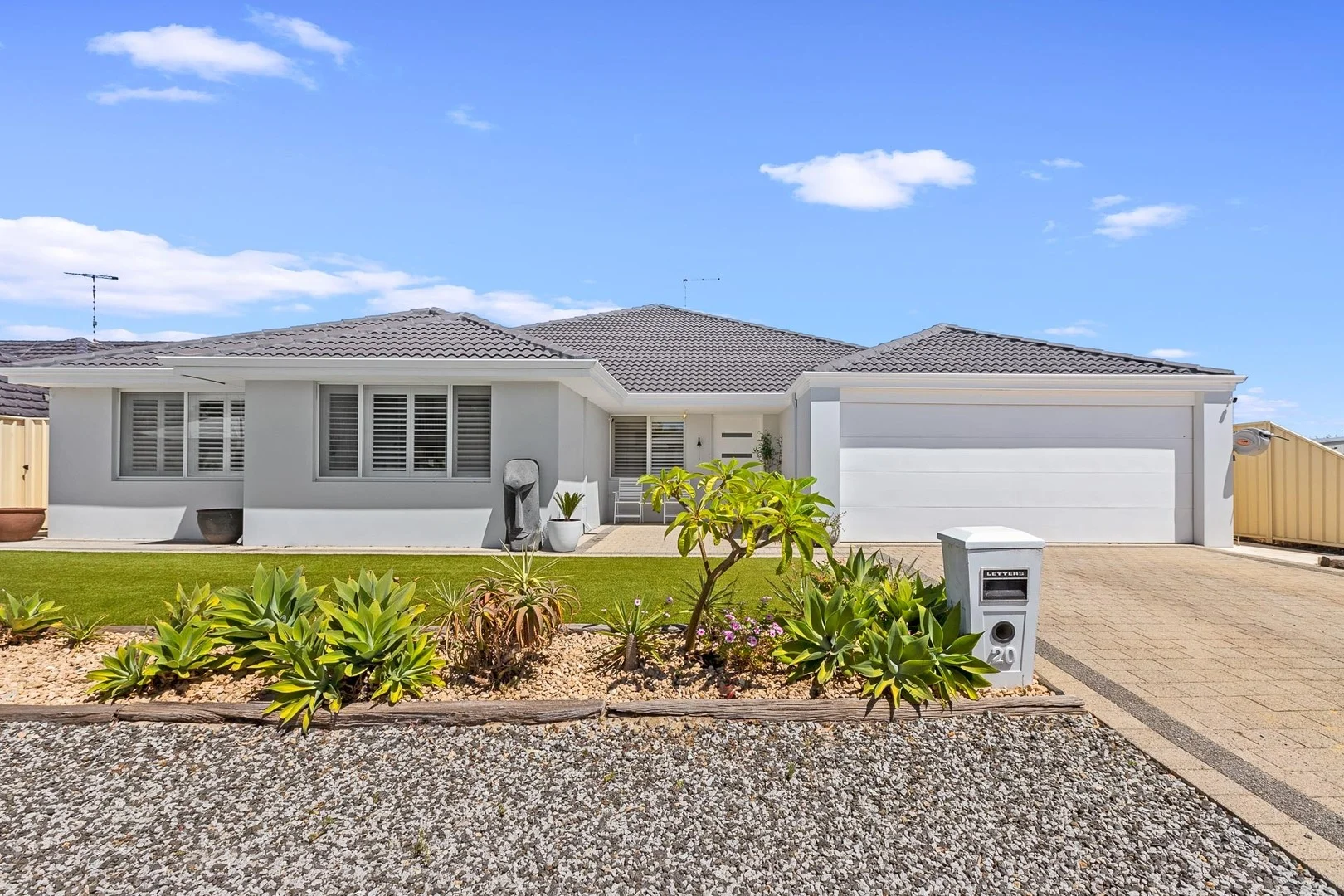 20 Moonlighter Way, Yanchep WA 6035