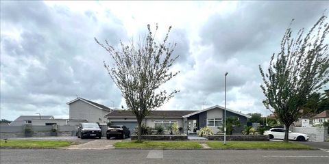 Admirals Walk, Sketty, Derwen Fawr, Swansea SA2