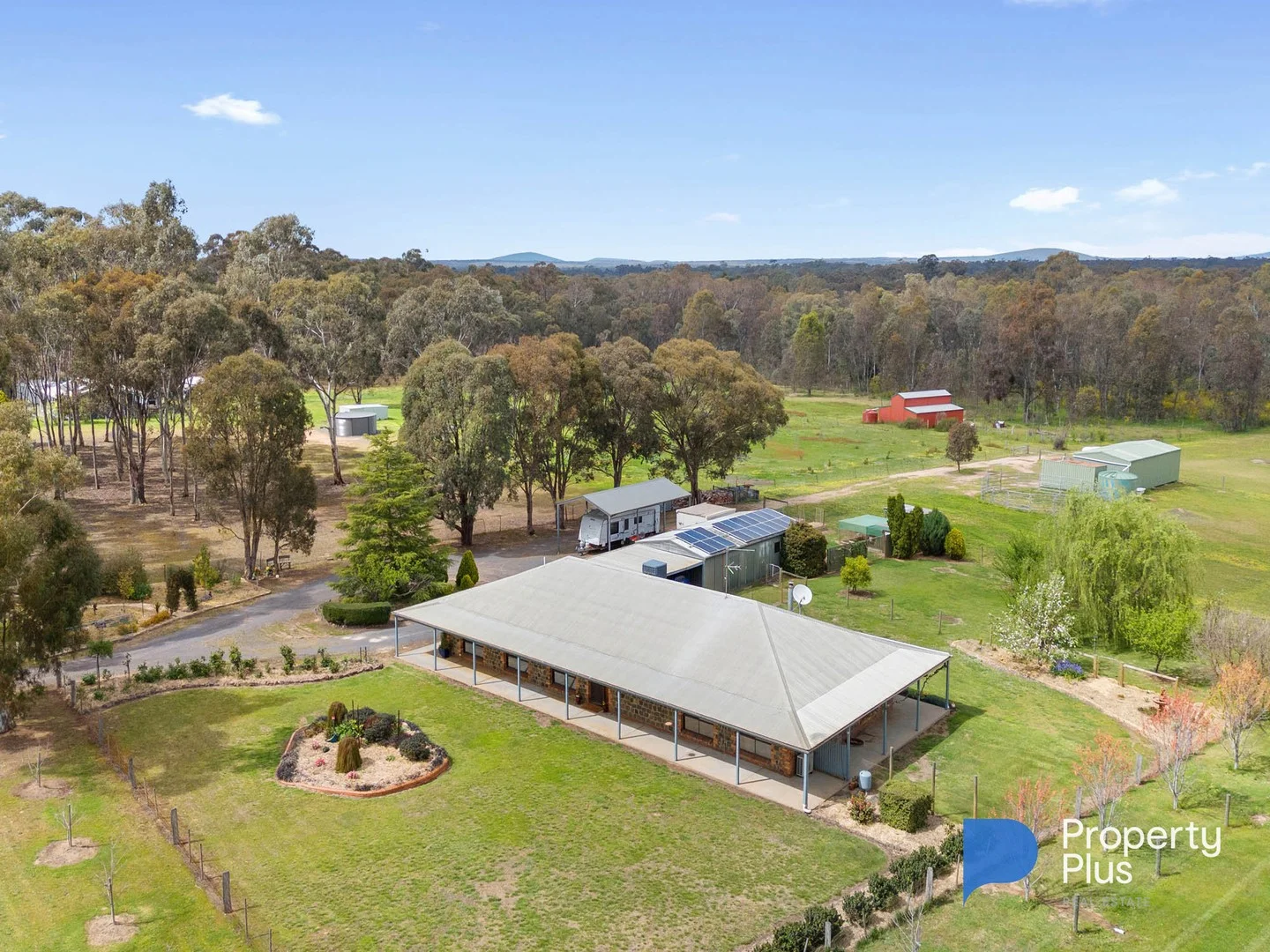 32 Menzies Drive, Daisy Hill VIC 3465