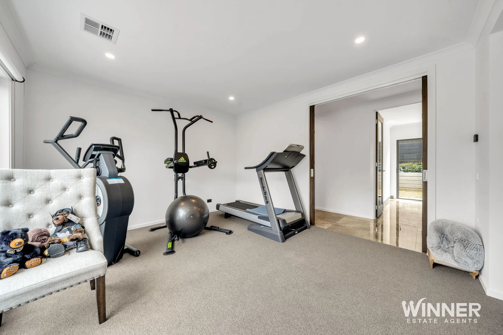Additional image 5 of 27 Breyleigh Drive, Pakenham VIC 3810