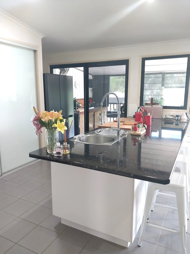 Additional image 10 of 11 George Street, Mount Perry QLD 4671