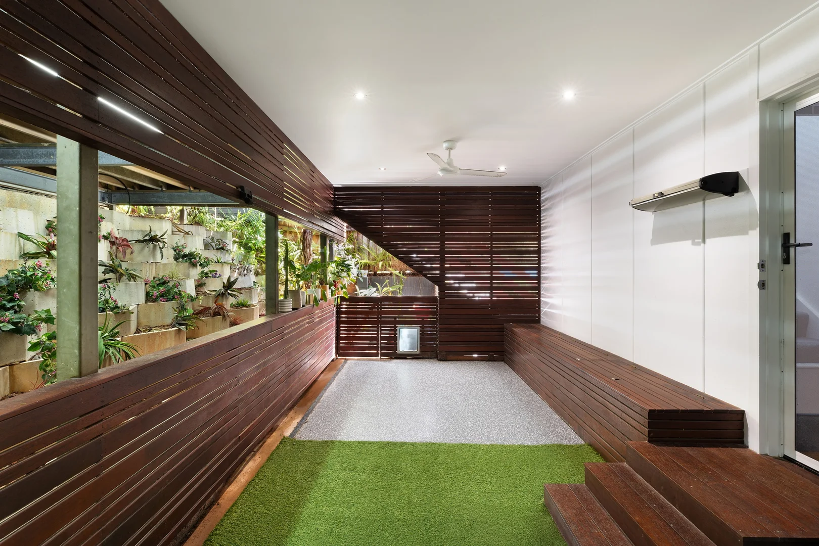 Additional image 29 of 14 View Street, Burleigh Heads QLD 4220