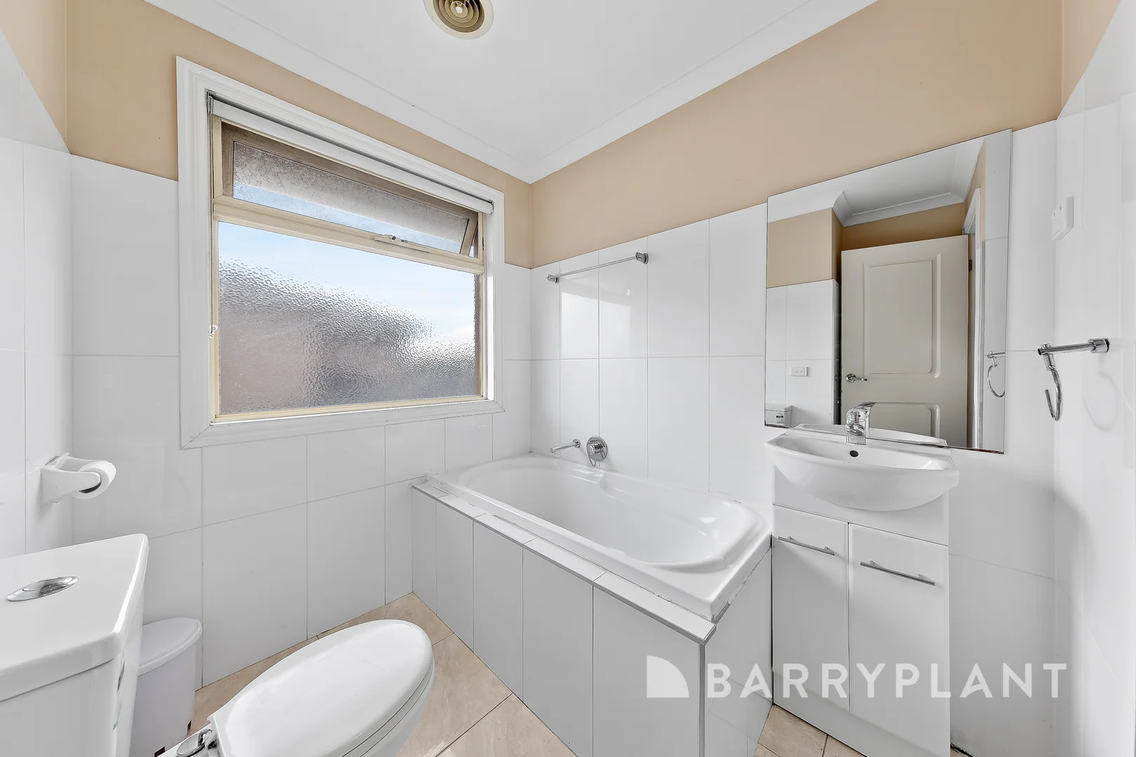 Additional image 11 of 2/19 Bailey Street, St Albans VIC 3021