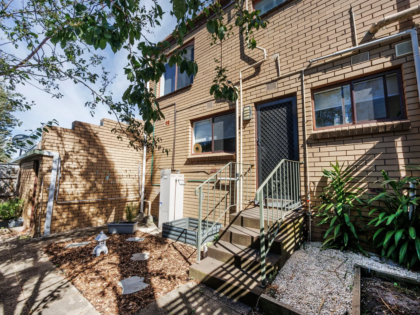 Additional image 8 of 7/28 Lucerne Avenue, Mornington VIC 3931