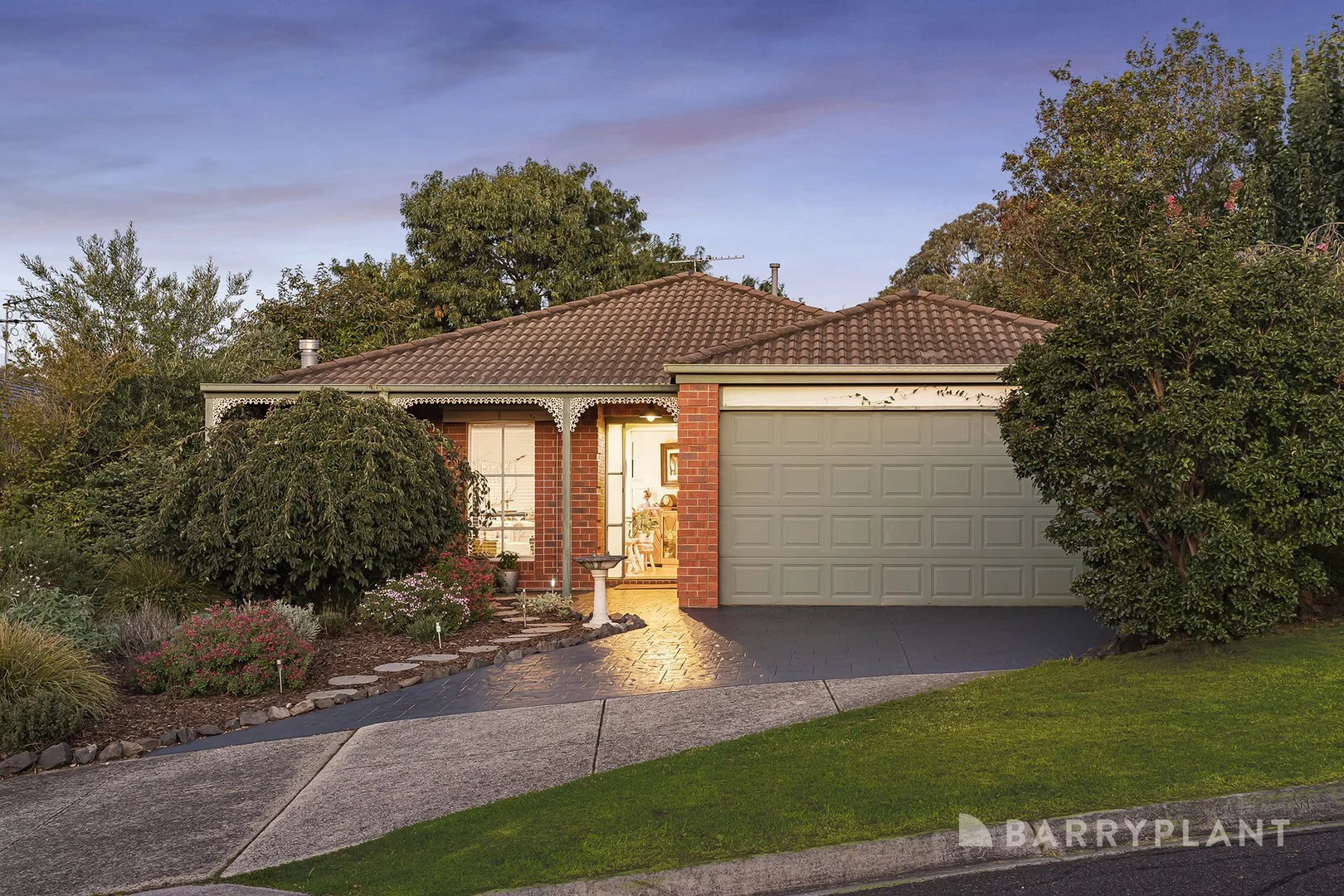 44 Clearwater Drive, Lilydale VIC 3140