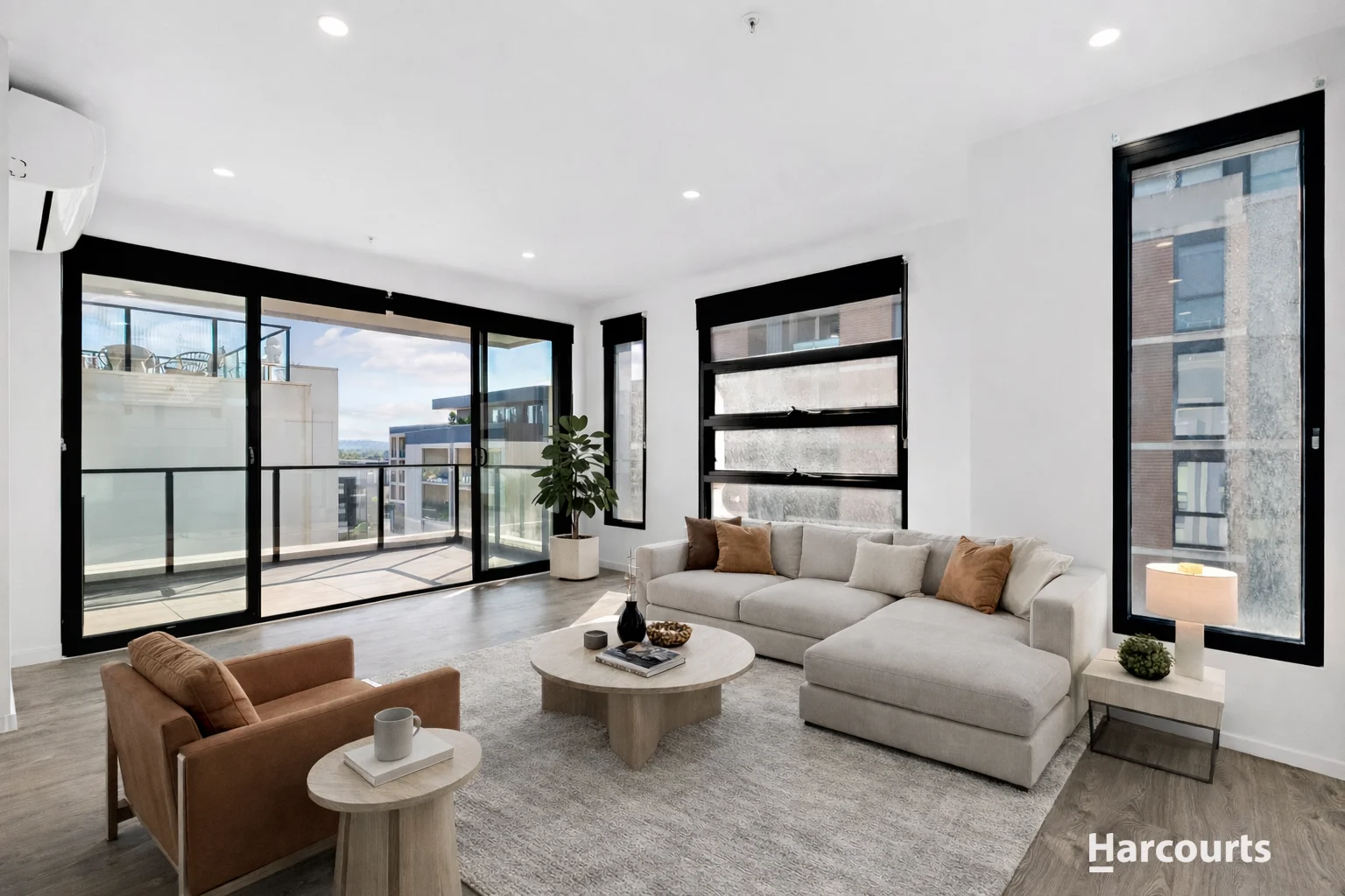Additional image 2 of 3/14 Red Hill Terrace, Doncaster East VIC 3109