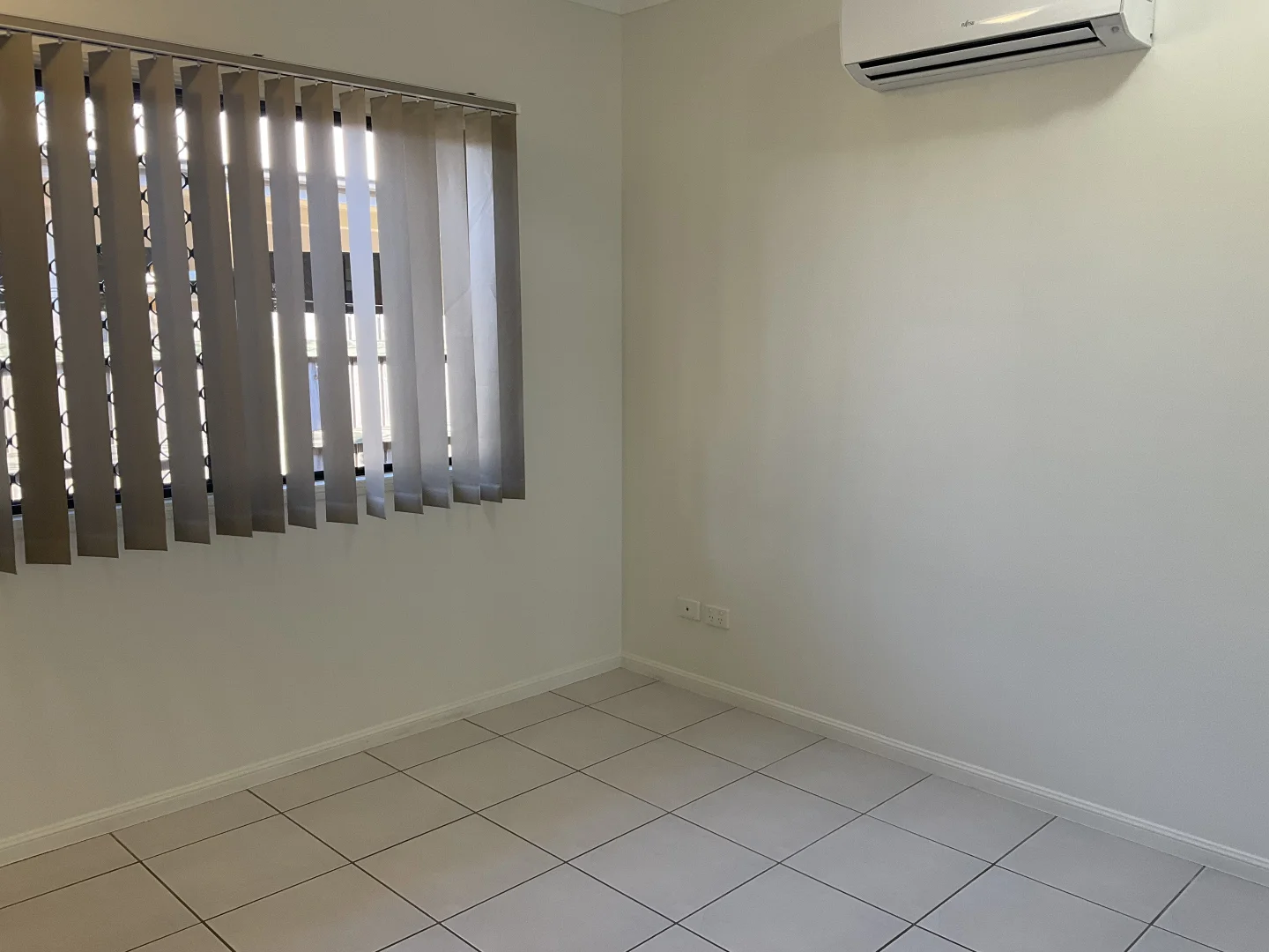 Additional image 16 of Kirwan QLD 4817
