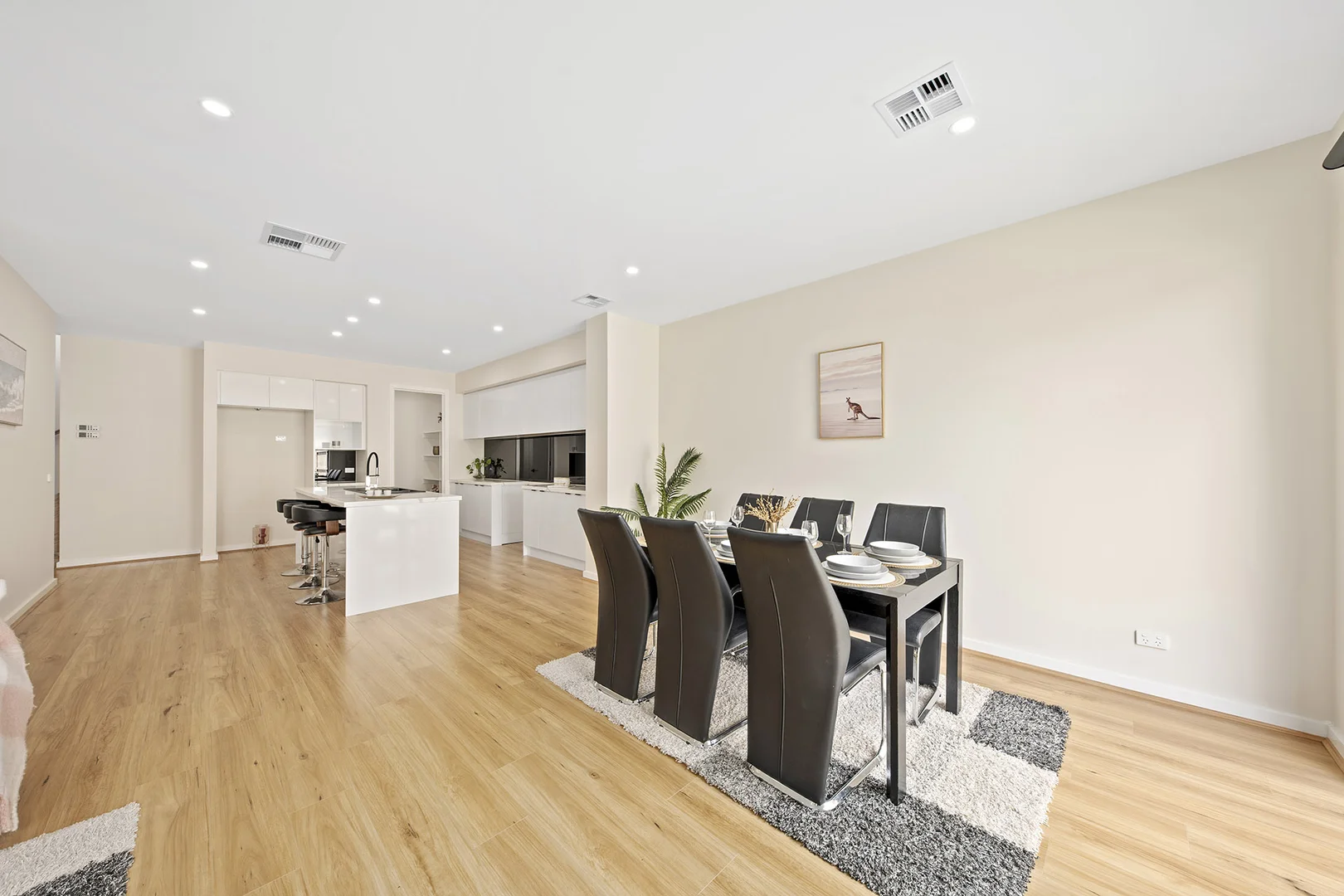 Additional image 10 of 38 Spindle Street, Clyde North VIC 3978