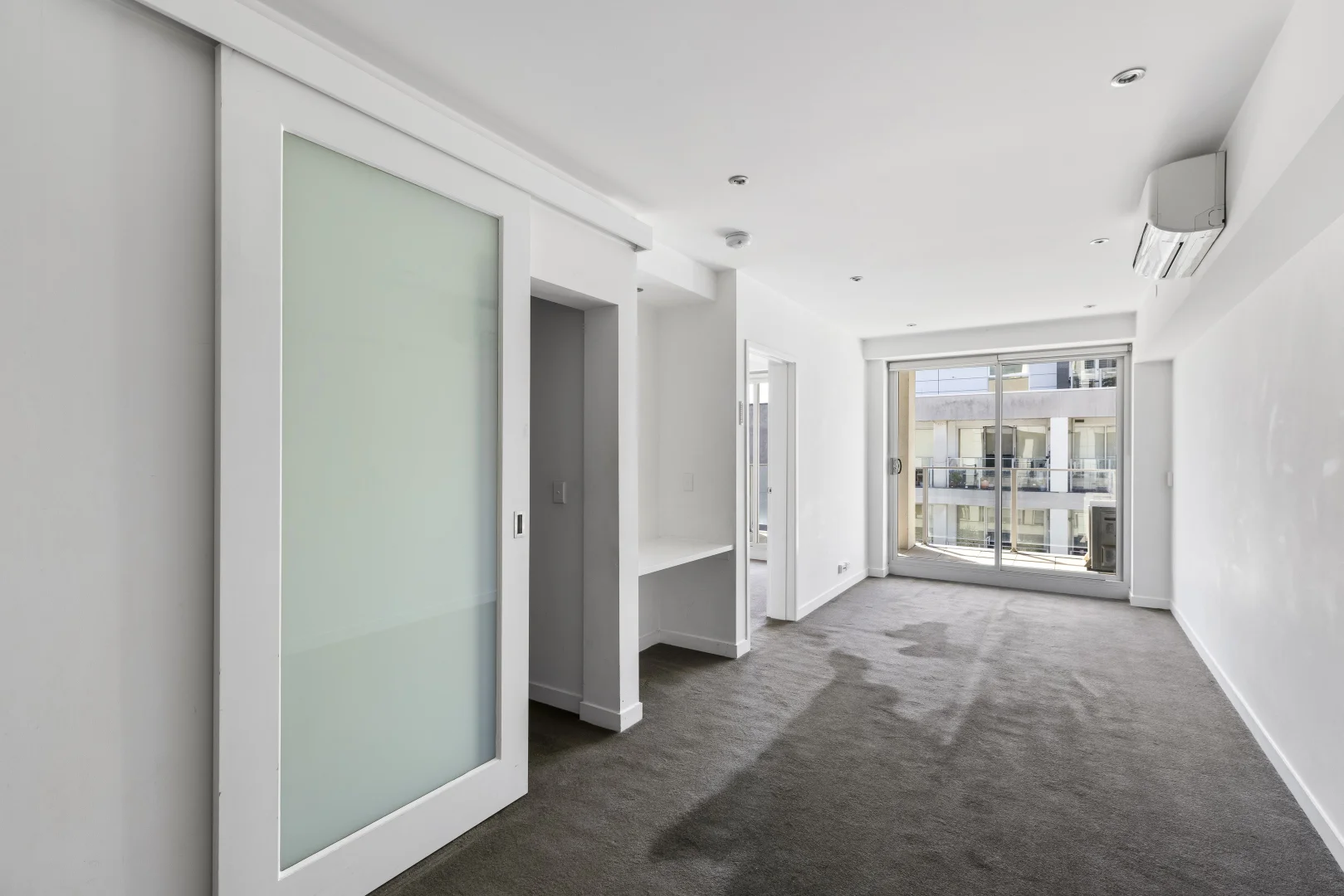 309/100 Plenty Road, Preston VIC 3072 photo 4