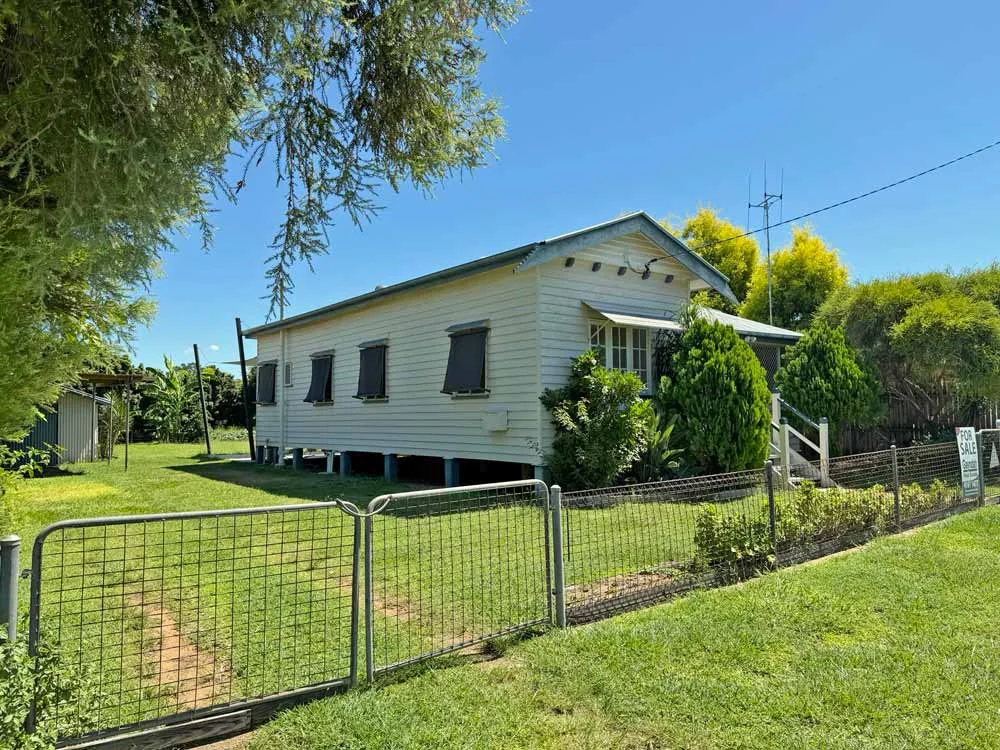 20 Simon, Gayndah QLD 4625