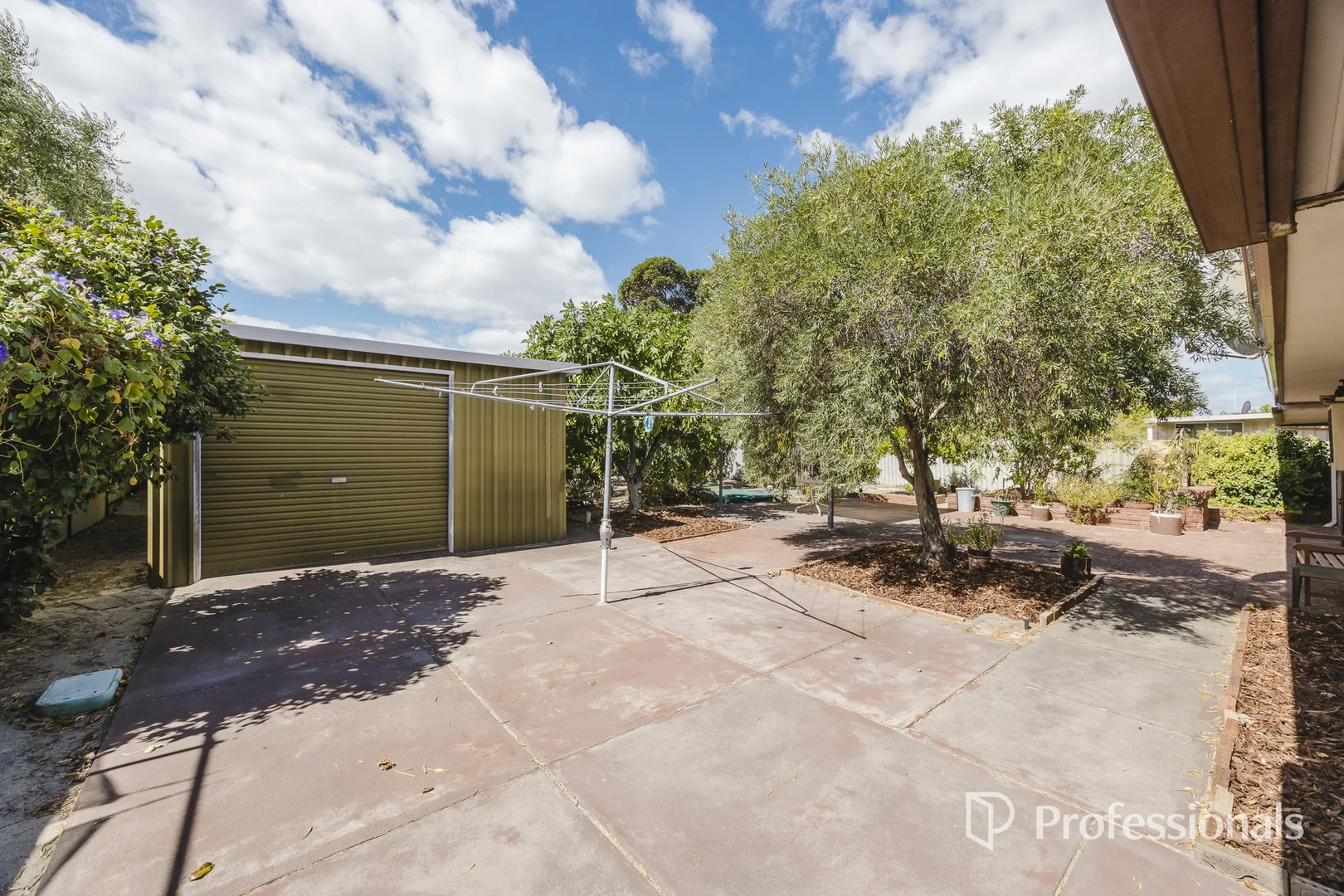 Additional image 35 of 45 Marangaroo Drive, Marangaroo WA 6064