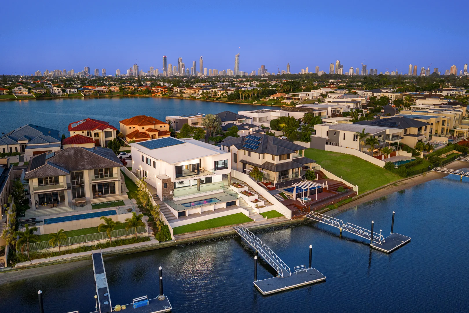 Additional image 2 of 125 Sir Bruce Small Boulevard, Benowa Waters QLD 4217