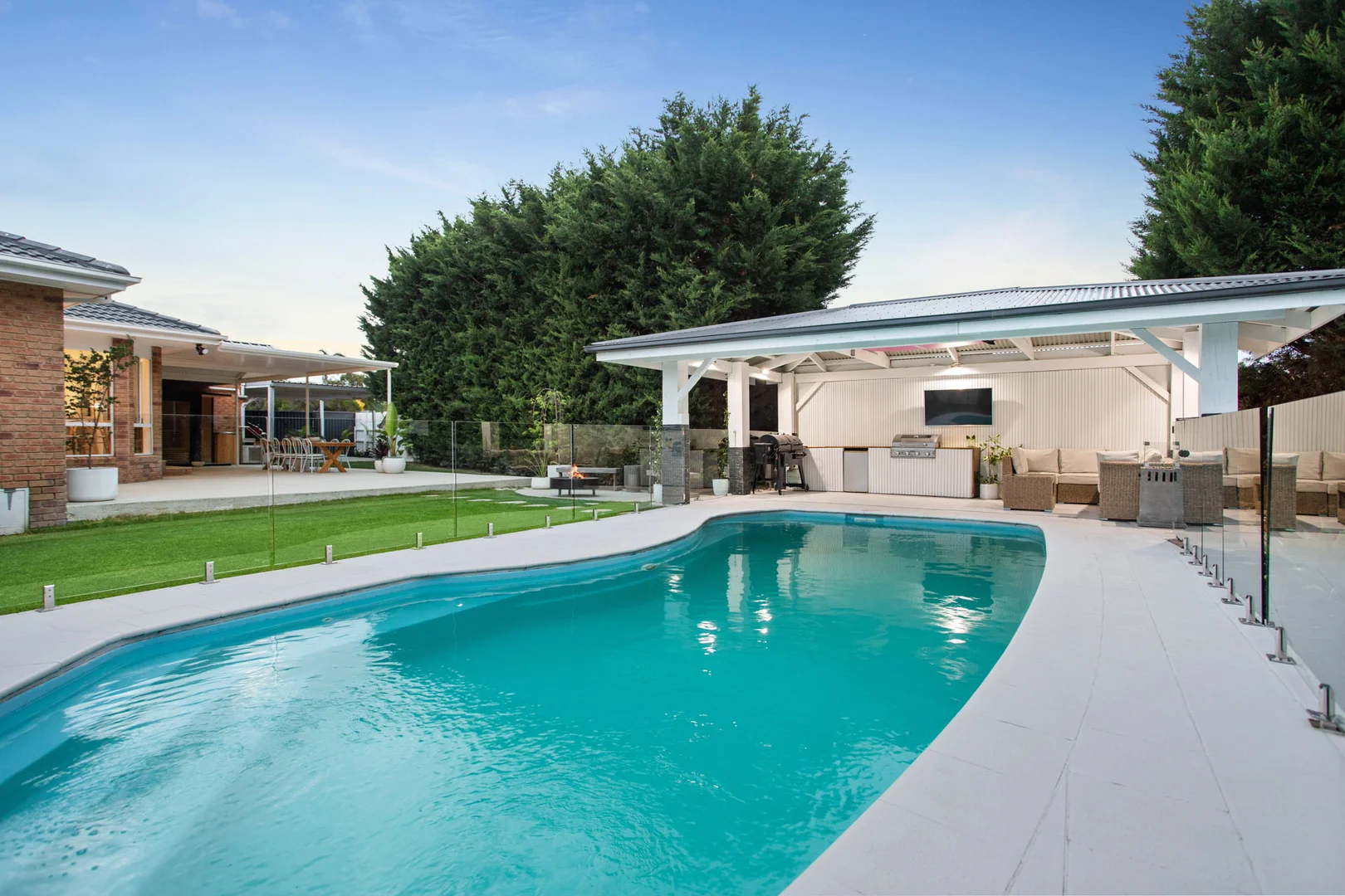 Additional image 3 of 102 Woodside Avenue, Frankston South VIC 3199