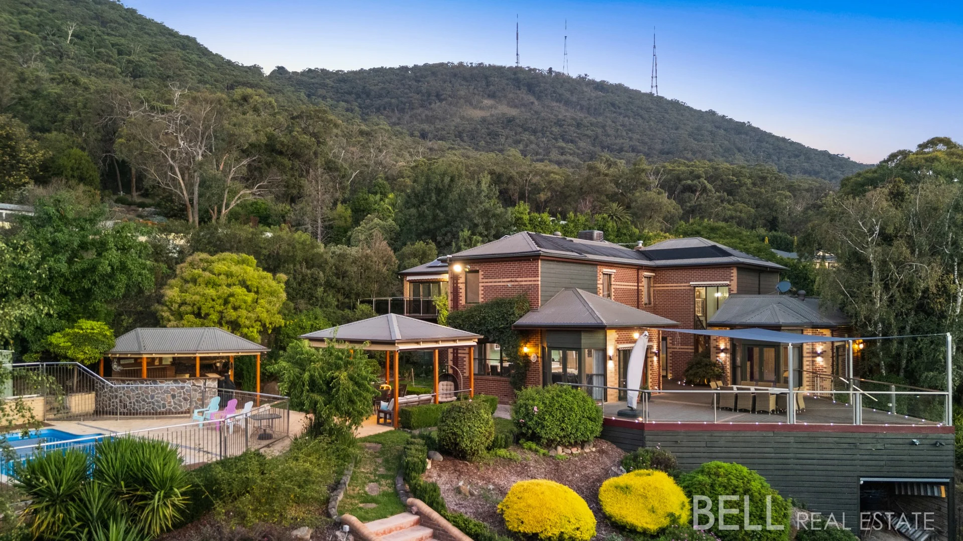 10 Taruna Rise, Montrose VIC 3765