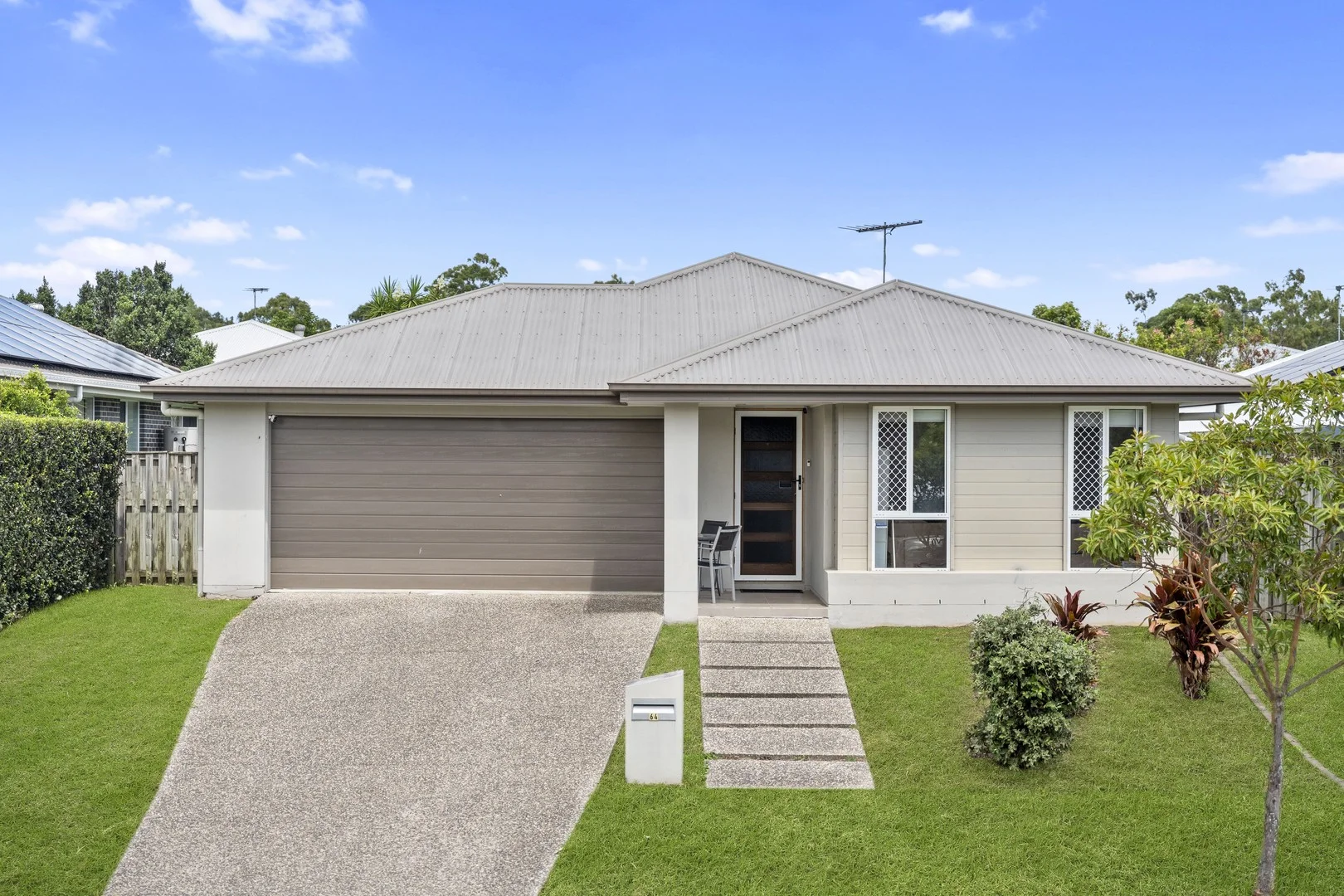 64 Sanctuary Parkway, Waterford QLD 4133