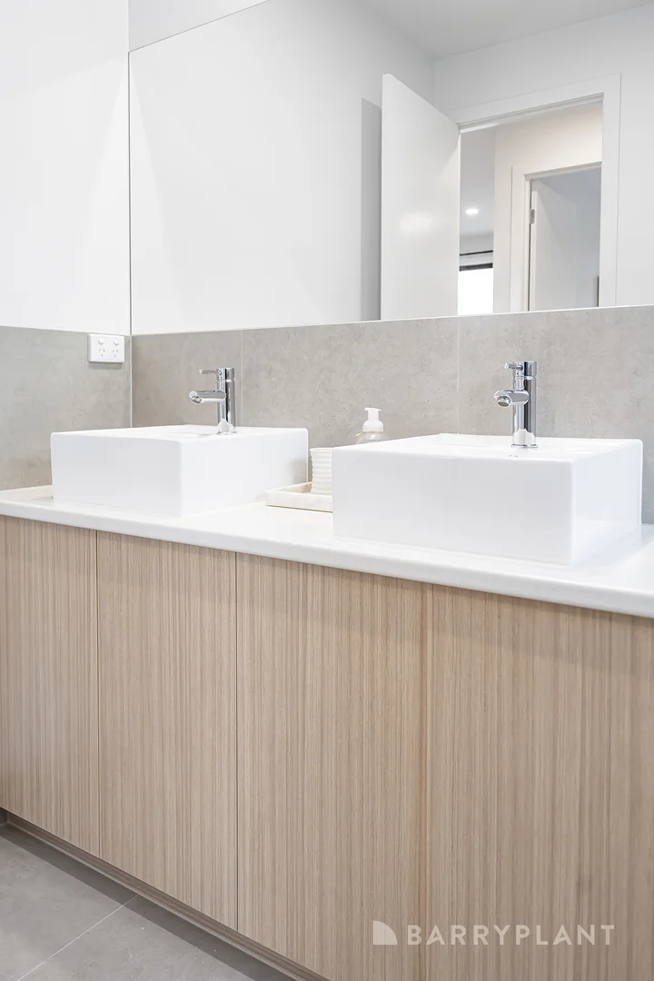 Additional image 13 of 4/17 Felix Grove, Mooroolbark VIC 3138