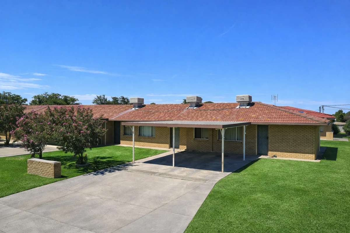 2-4/ 16 Cummins Avenue, Moree NSW 2400