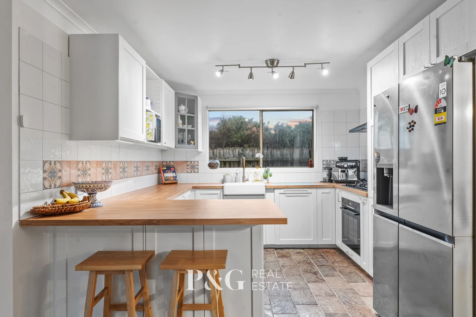 Additional image 2 of 16 Warrenwood Place, Narre Warren VIC 3805