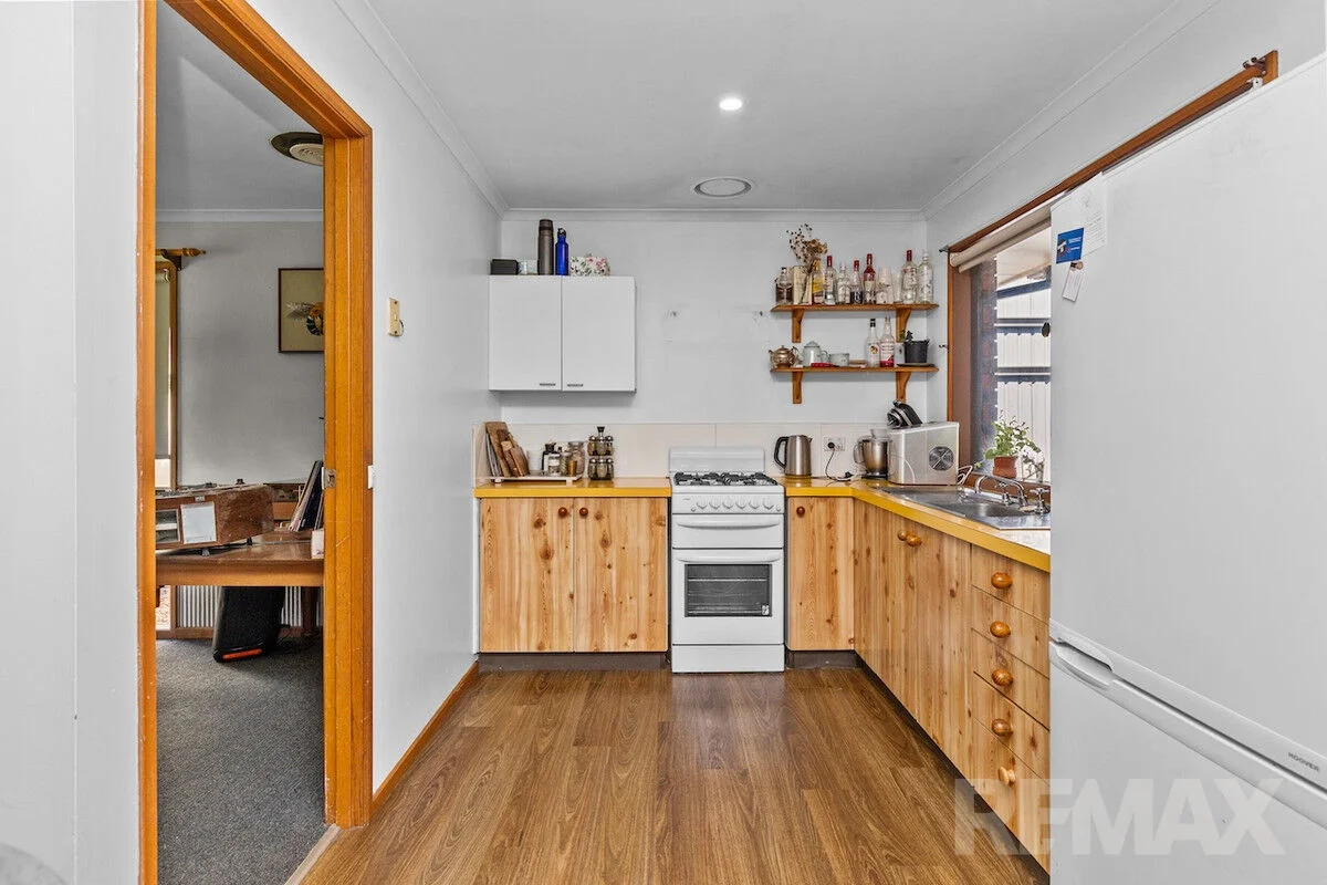Additional image 6 of 16 Adjin Street, Mount Austin NSW 2650