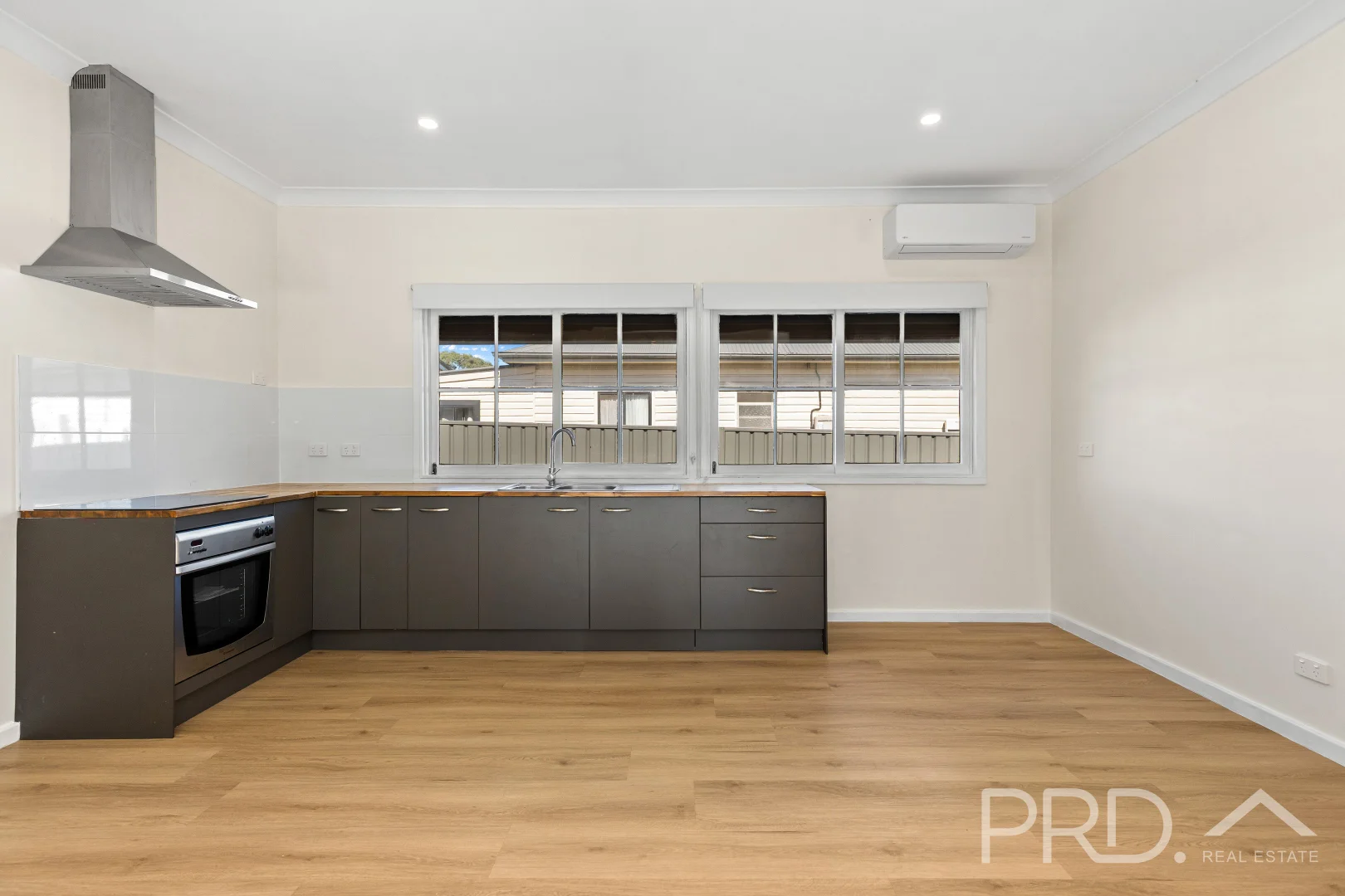 Additional image 4 of 42 Herbert Street, Tumut NSW 2720