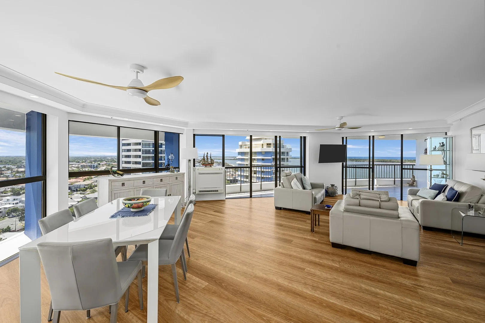Additional image 3 of 64/17 Bayview Street, Runaway Bay QLD 4216