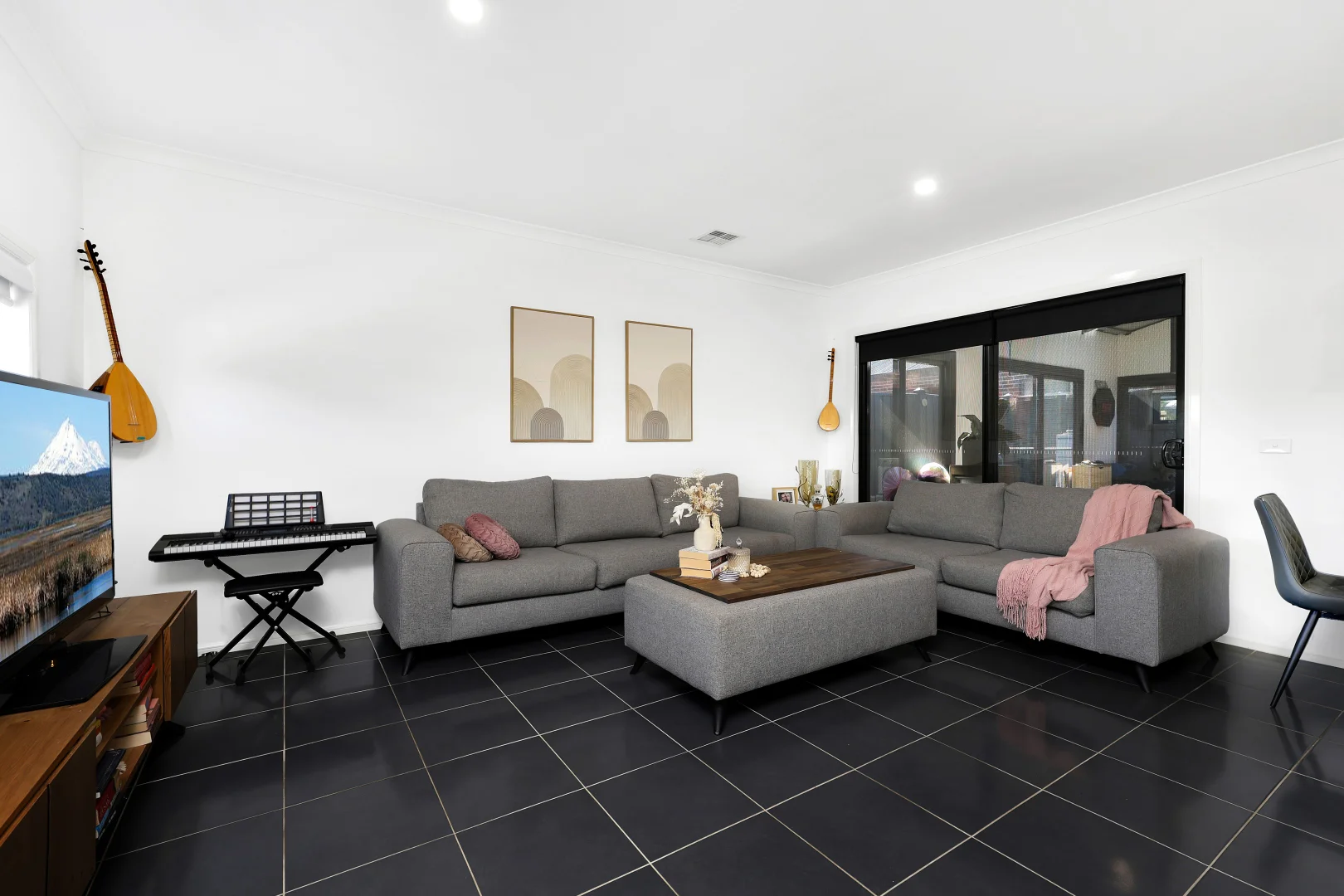Additional image 3 of 22 Trillium Boulevard, Mickleham VIC 3064