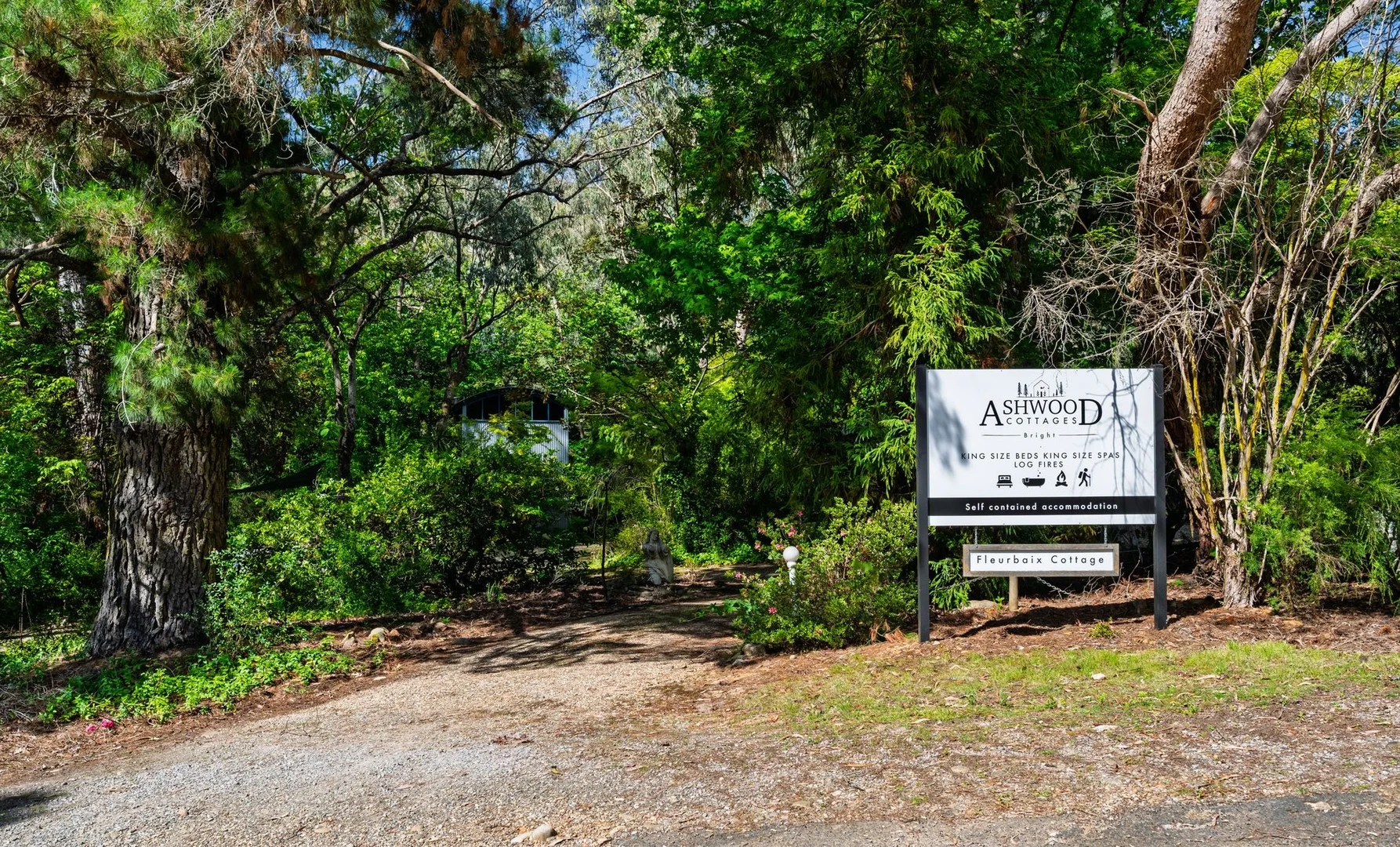 22A Ashwood Avenue, Bright VIC 3741
