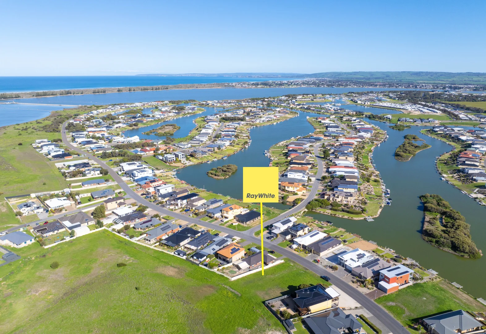 Additional image 3 of 154 Excelsior Parade, Hindmarsh Island SA 5214