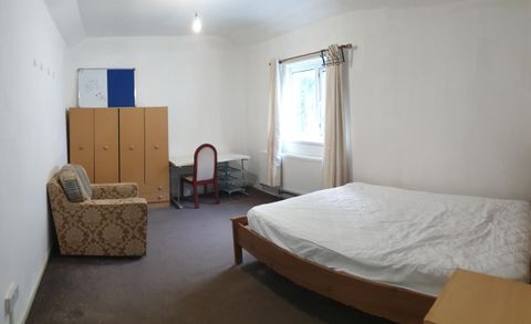 Room 2 King Edwards Road, Swansea SA1, Room to rent