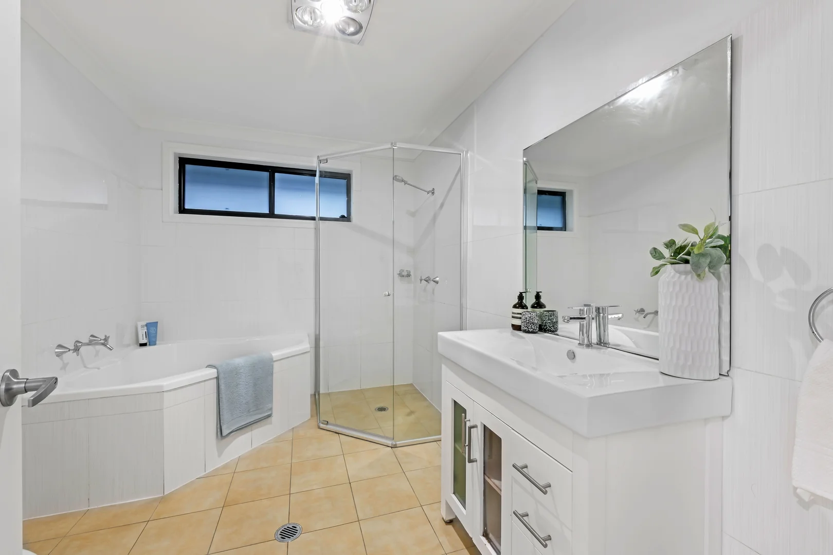 Additional image 11 of 29 Ashtead Parade, Stanhope Gardens NSW 2768