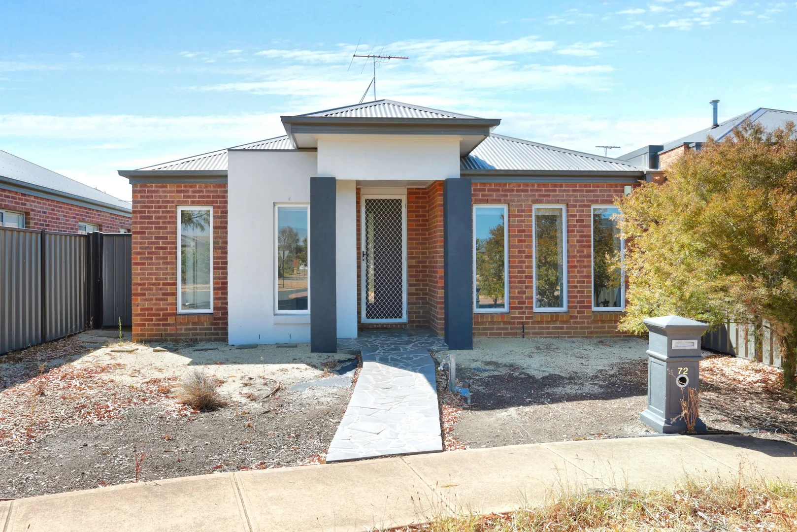 72 Miles Franklin Boulevard, Point Cook VIC 3030