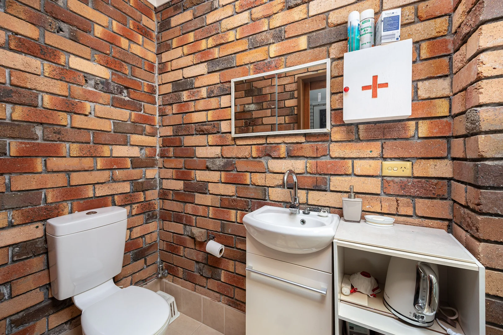 Additional image 13 of 39 Huron Crescent, Lake Albert NSW 2650