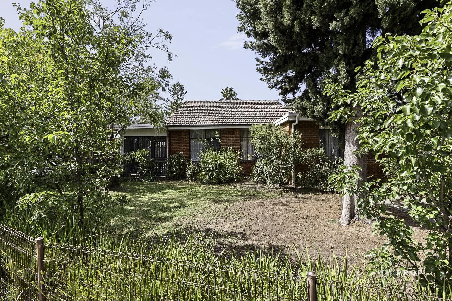 Additional image 11 of 2/13 North Crescent, Heidelberg West VIC 3081